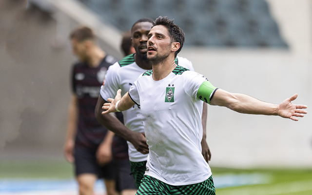 关于美因茨主教练调整战术,希望重振球队士气的信息 关于美因茨主教练调整战术,希望重振球队士气的信息