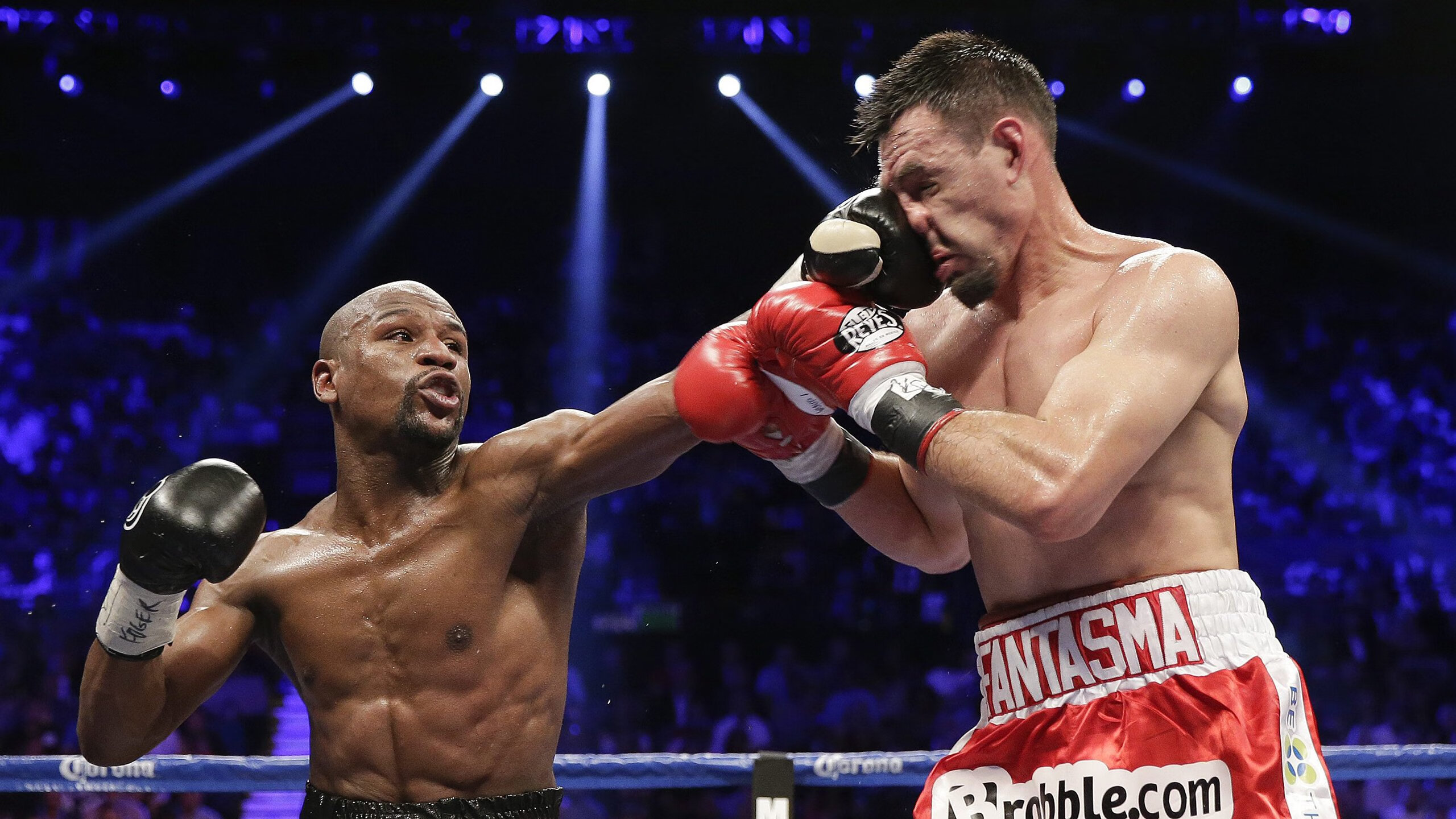 哈兰德独中三元，曼联火力全开压制委内瑞拉，关键先生引领战术革命